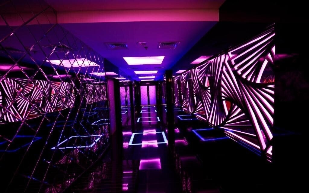 Панорама The Imperial Suites Hotel 3*