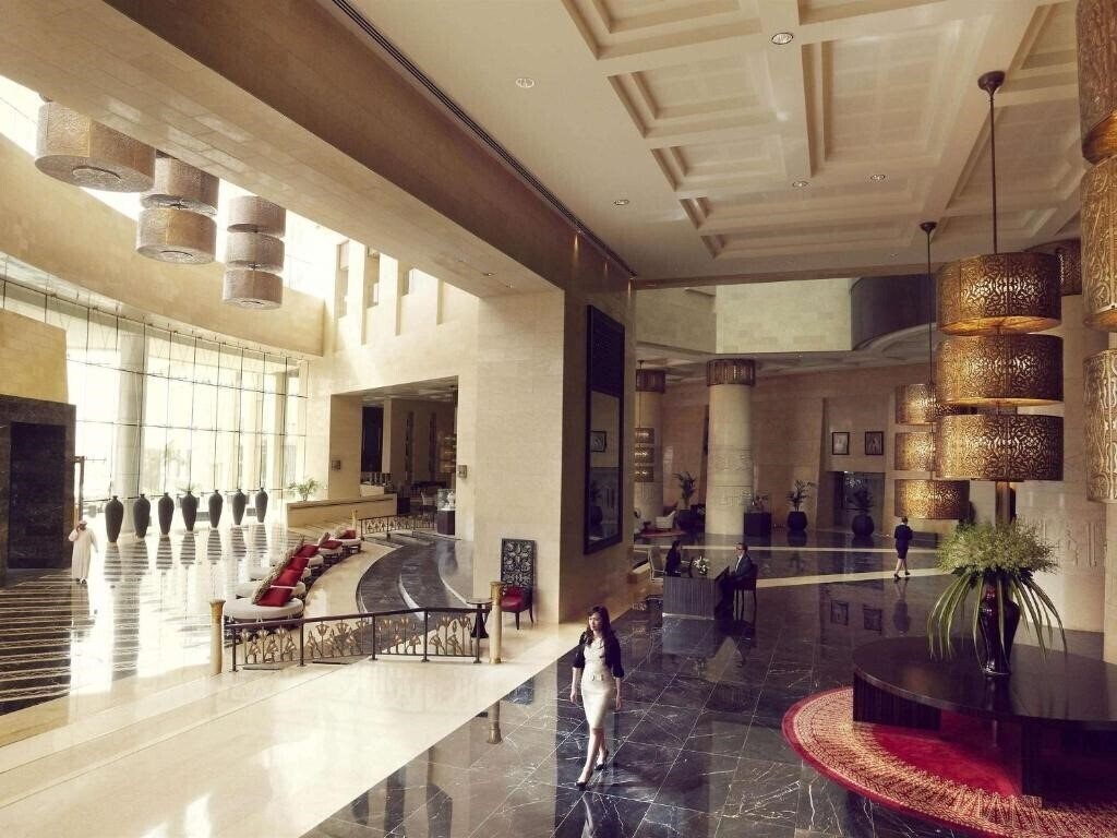Территория Raffles Dubai 5*