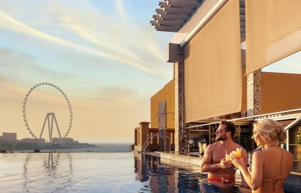 Изображение Sofitel Dubai Jumeirah Beach 5*