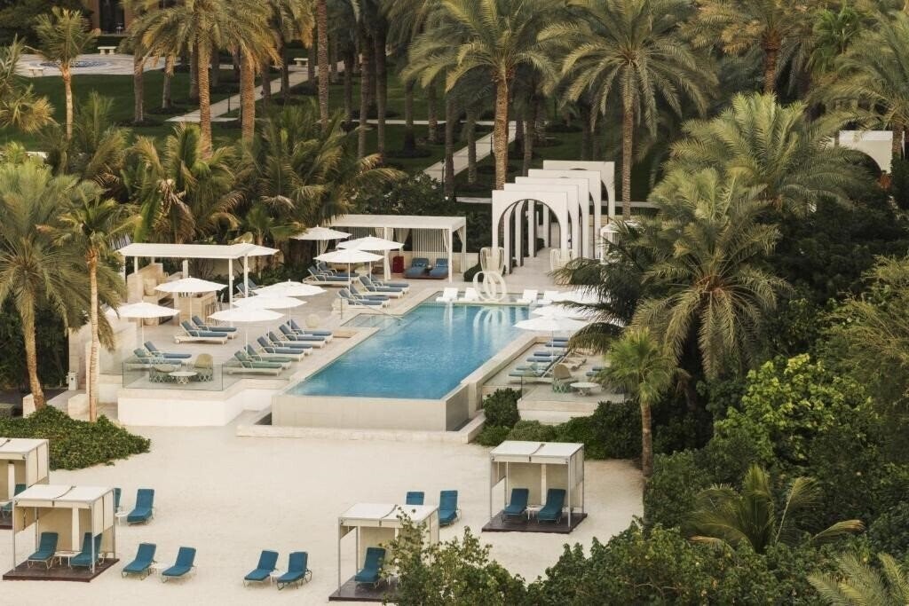 Вид One And Only Royal Mirage - The Palace 5*