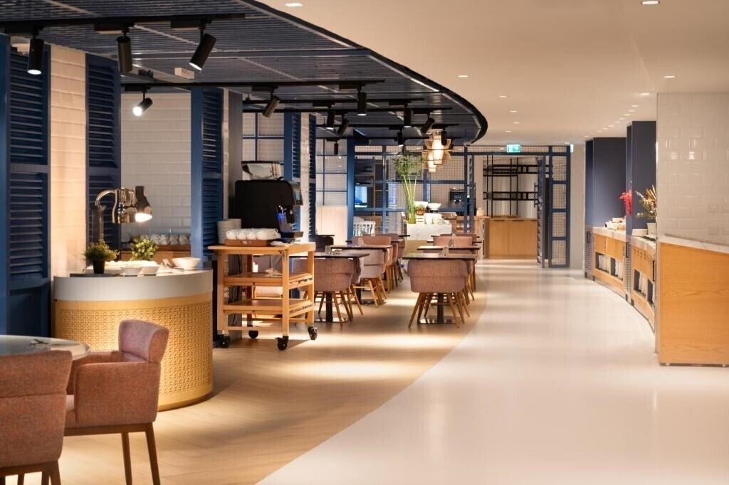 Апартаменти NH Collection Dubai The Palm 5*