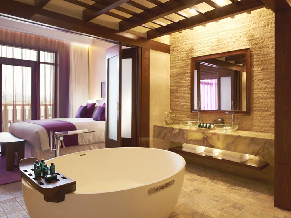 Панорама Sofitel Dubai The Palm Resort & SPA 5*