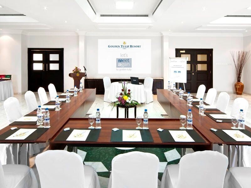 Панорама Golden Tulip Resort – Dibba 4*