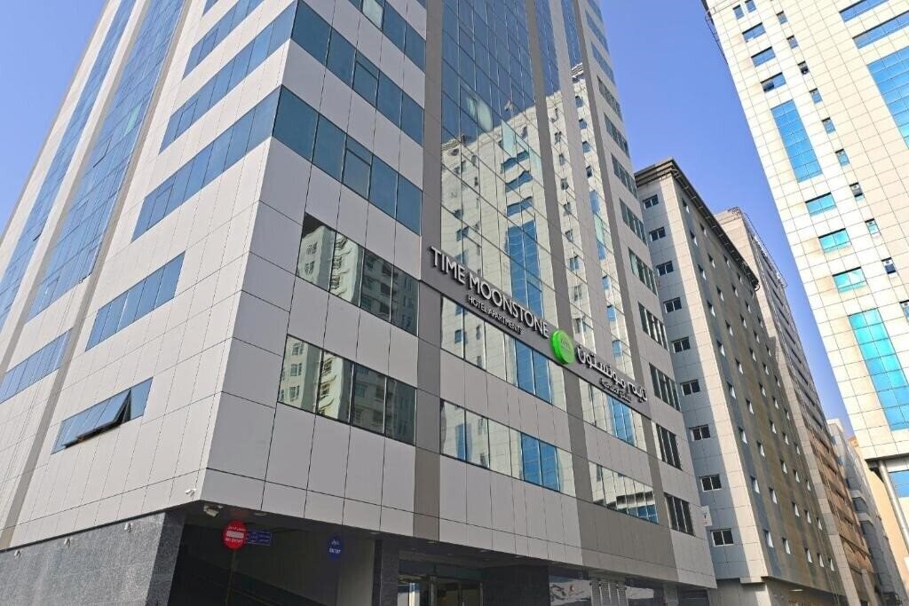 Вид Time Moonstone Hotel Apartments 4*