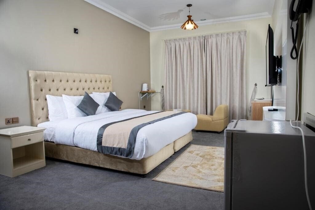 Панорама Sea Shore Hotel Apartment Khorfakkan 3*