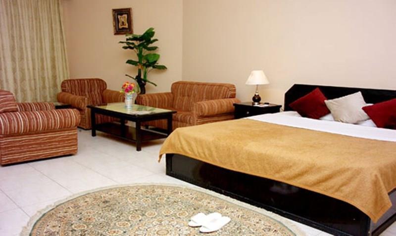 Фотографія Holiday Beach Resort (ex. Holiday Beach Motel) 4*