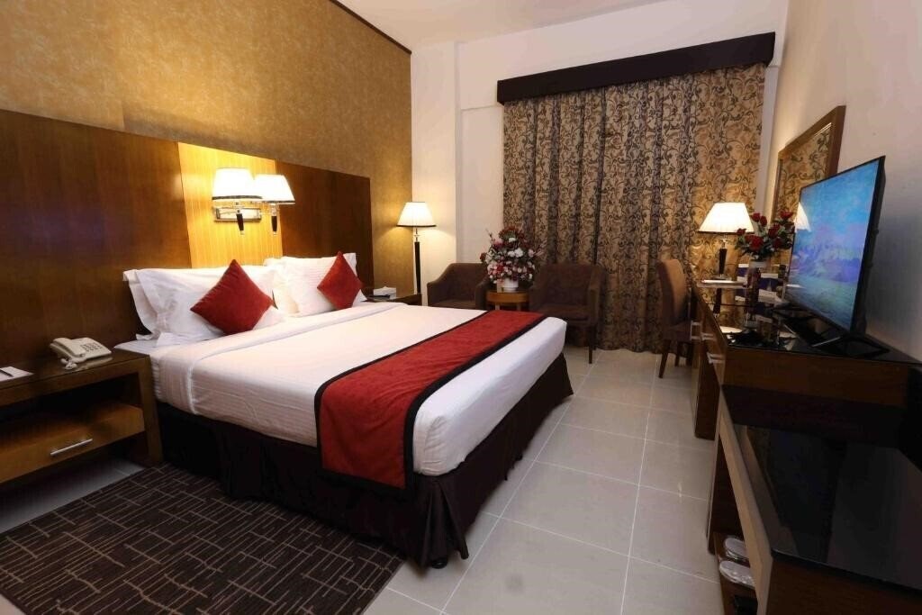 Панорама City Tower Hotel (ex. City Tower Hotel Fujairah) 4*