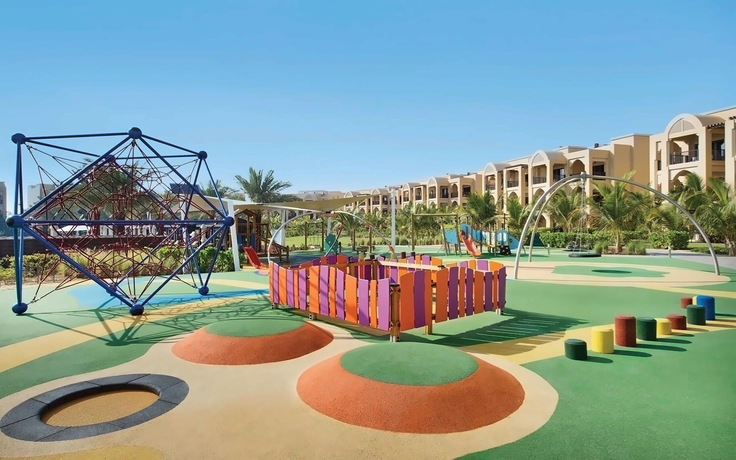 Картинка Double Tree by Hilton Resort & SPA Marjan Island 5*