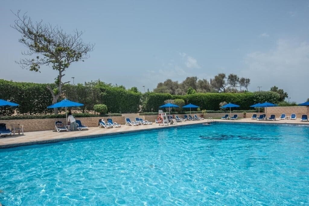 Апартаменты BM Beach Hotel (ex. Bin Majid Beach Hotel) 4*