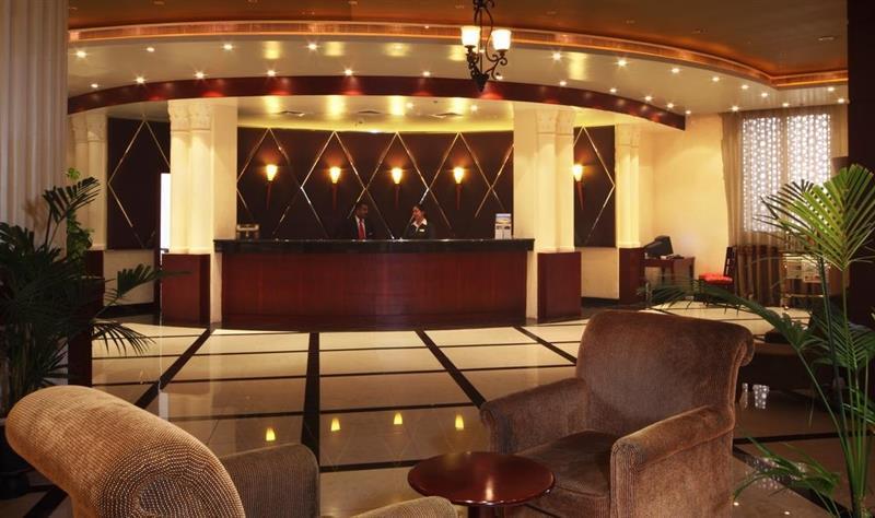 Вид Golden Tulip Khatt Springs 4*