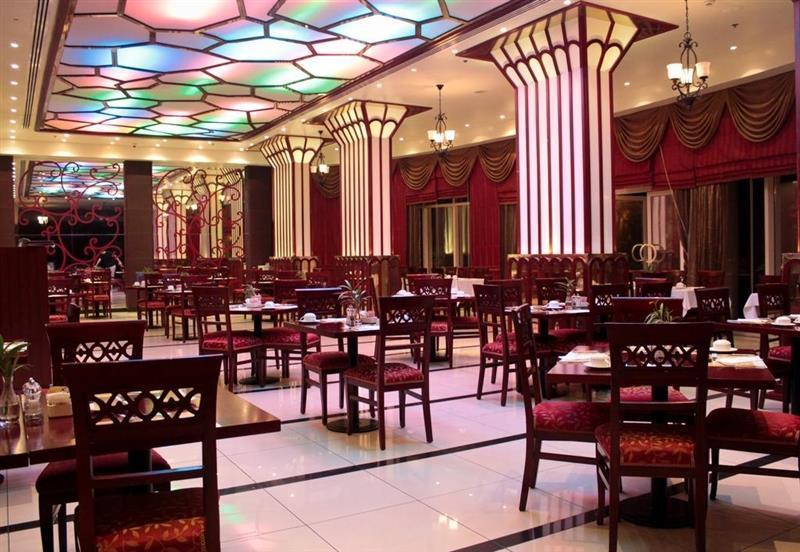 Панорама Golden Tulip Khatt Springs 4*