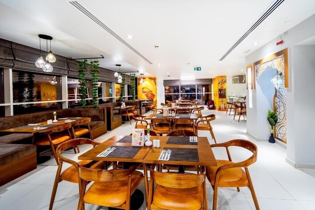 Панорама Citymax Hotel Ras Al Khaimah 3*