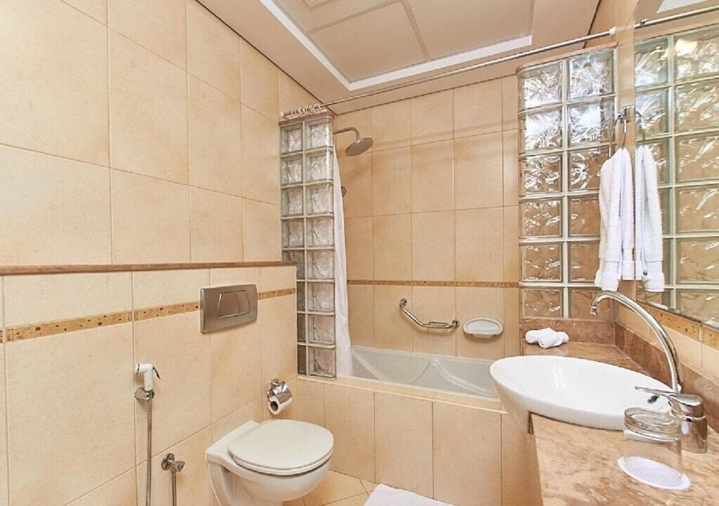 Панорама Mughal Suites (ex. One To One Mughal Suites, Ramada Y Suites) 4*