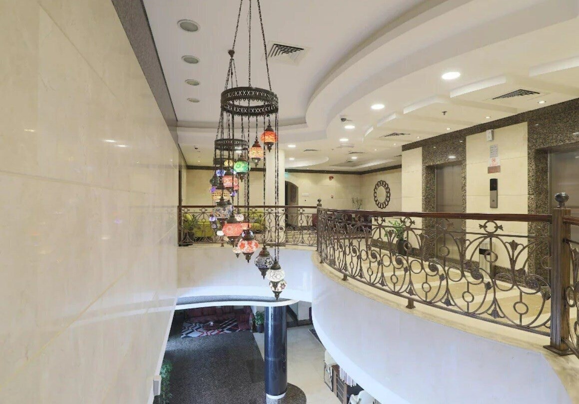 Вид Clover Hotel & Suites Llc 3*