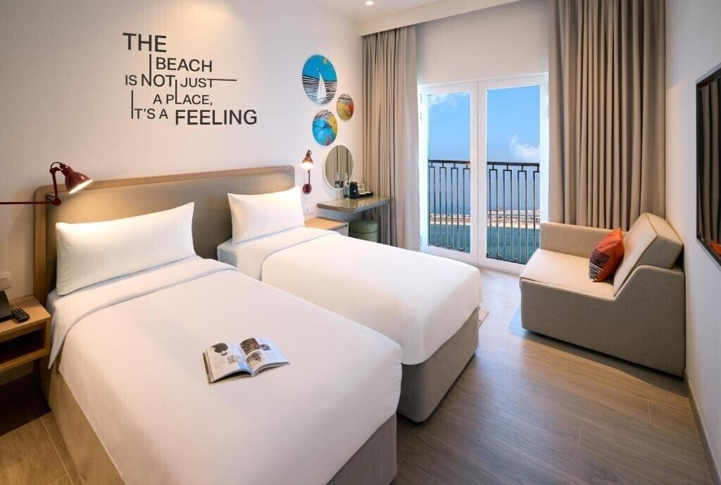Фото Rove Al Marjan Island 3*