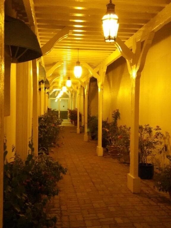 Панорама Sharjah International Airport Hotel 2*