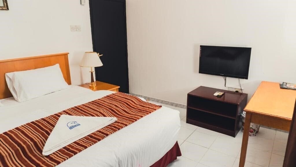 Панорама Pan Emirates Hotel 1*