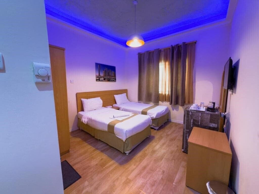 Готель Sama Hotel 1*