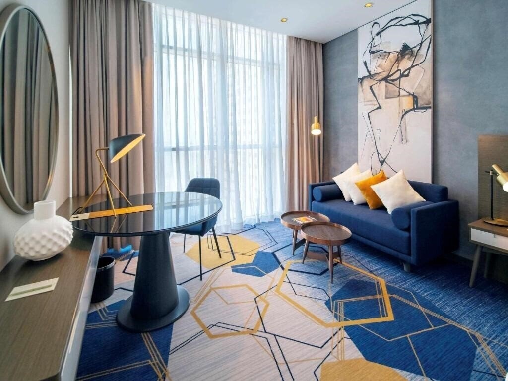 Апартаменты Pullman Sharjah Hotel 5*