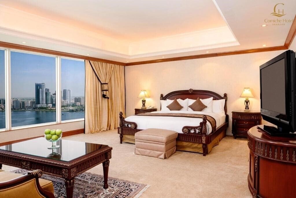 Апартаменты Corniche Hotel Sharjah (ex. Hilton Sharjah, Millenium Hotel Sharjah) 5*