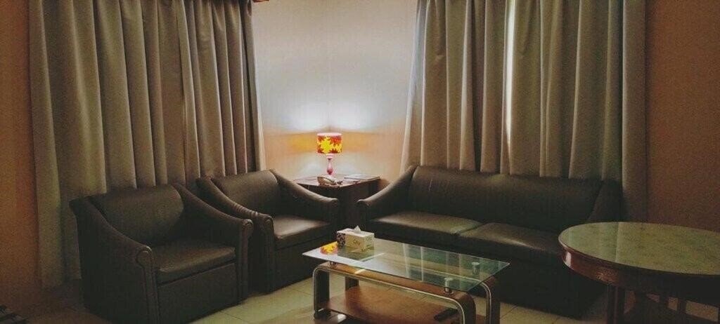 Панорама Al Ghadeer Hotel Apartment апартаменты