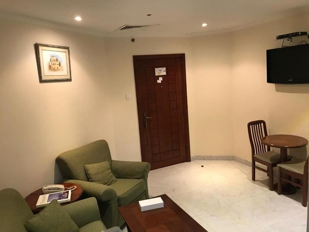 Вид Al Majarah Residence 1*