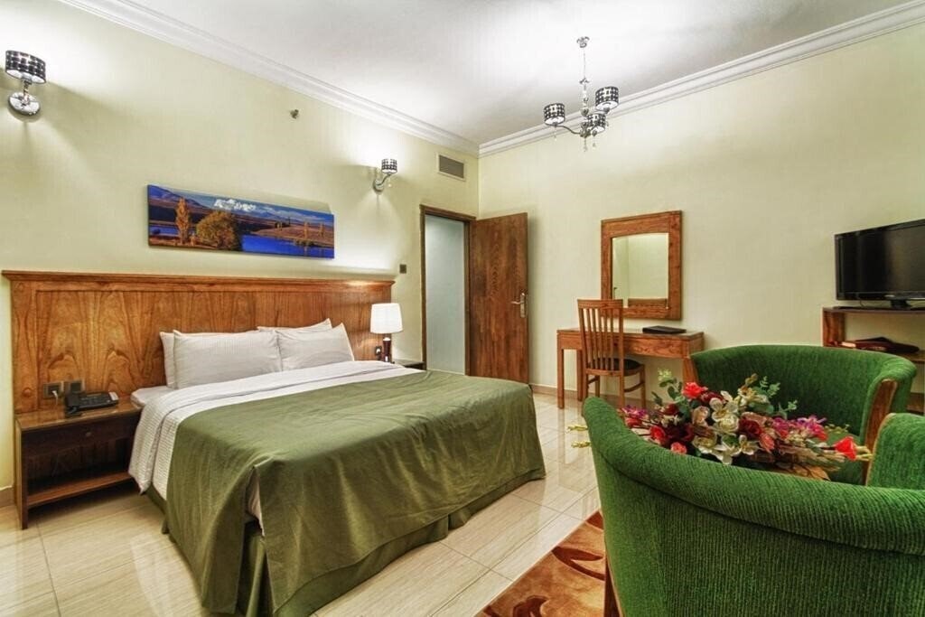 Изображение Al Sheraa Hotel Apartments 3*