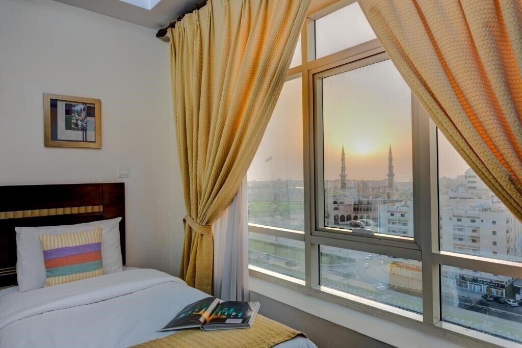 Територія Al Hayat Hotel Apartments 4*