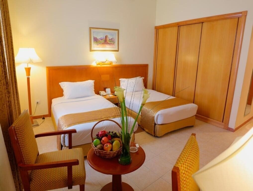 Фото Sharjah Premiere Hotel & Resort 3*