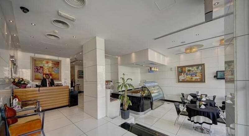 Панорама Creek Gate Hotel (ex. Rayan Hotel Corniche) 2*