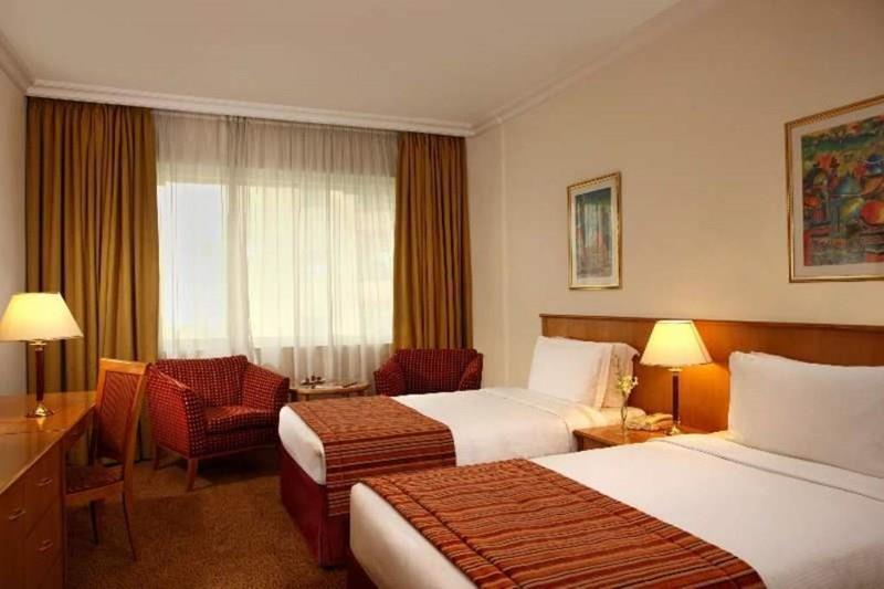 Апартаменты Swiss-Bellhotel Sharjah (ex. Sharjah Rotana) 4*