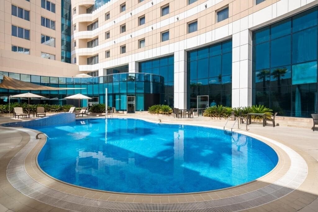 Фото Holiday Inn Muscat Al Seeb 4*