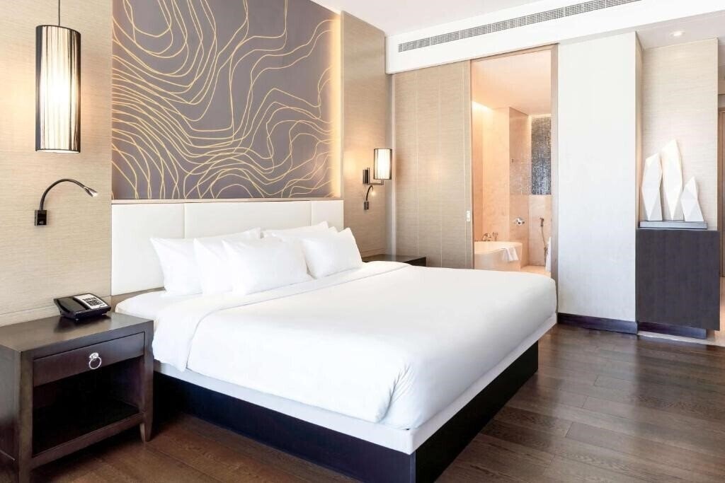 Апартаменты Hormuz Grand Hotel 4*