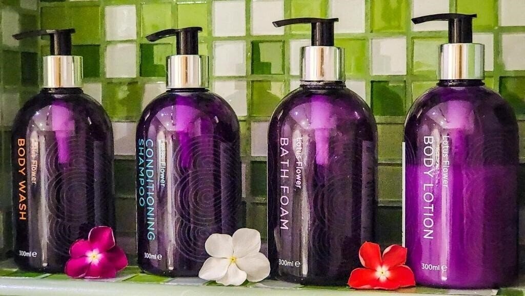 Территория Centara Muscat Hotel Oman 4*