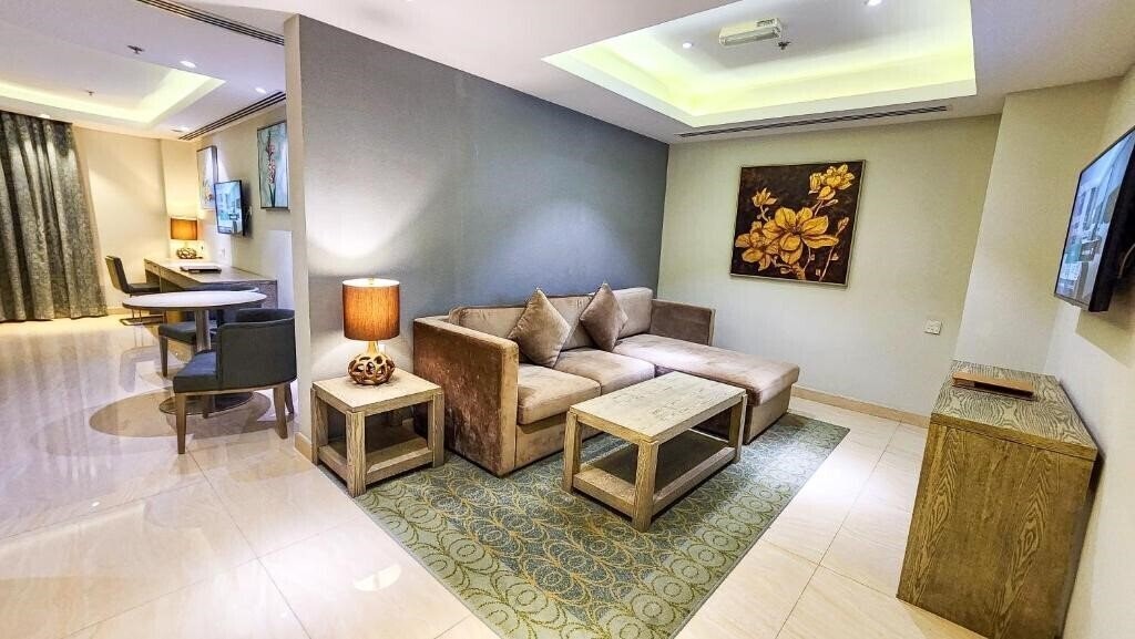 Апартаменты Centara Muscat Hotel Oman 4*