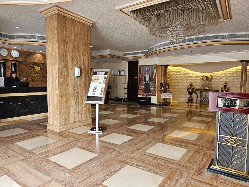 Вид Waves International Hotel 3*