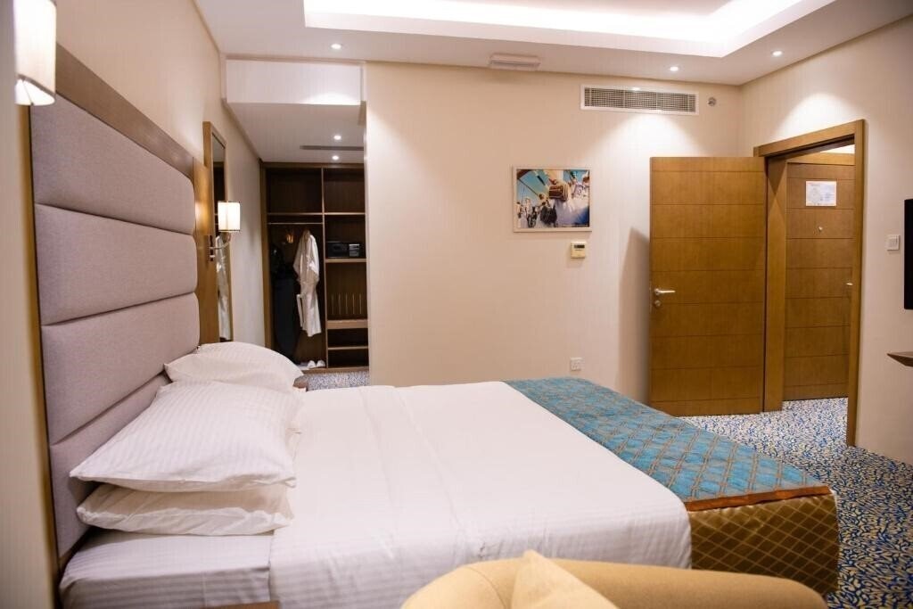 Апартаменты Rozana Hotel 3*