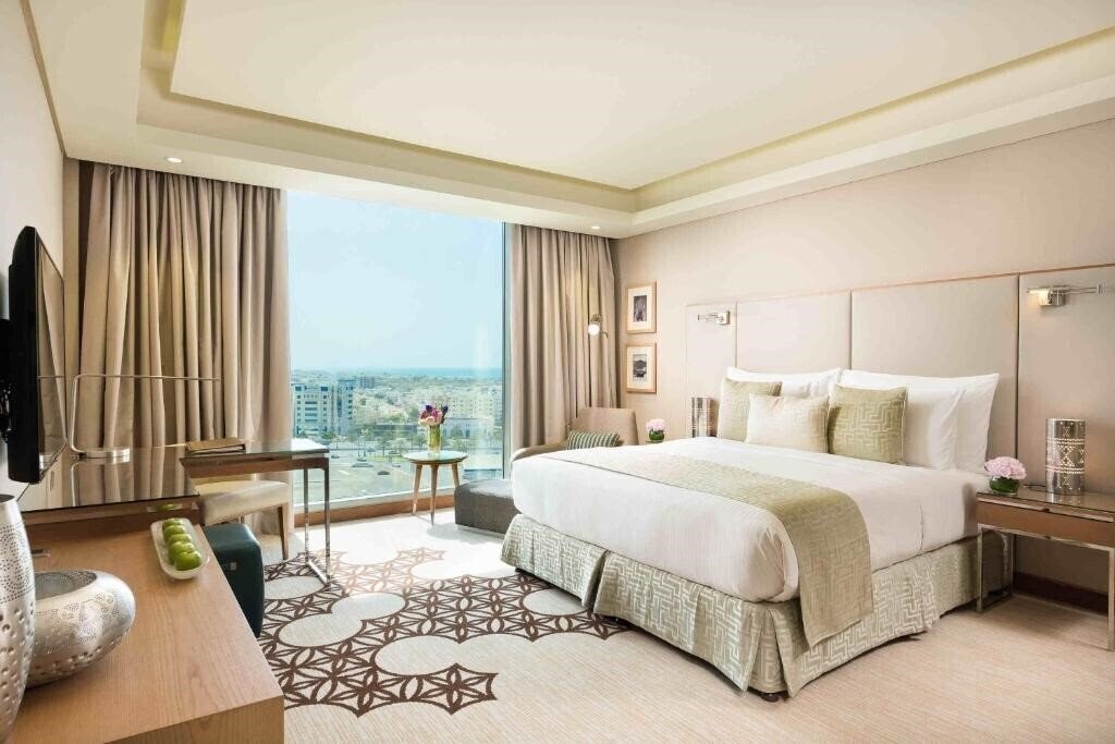 Апартаменты Grand Millennium Oman 5*