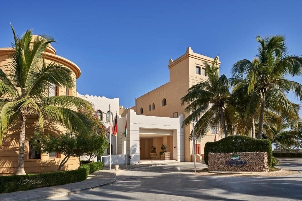 Территория Juweira Boutique Hotel 4*