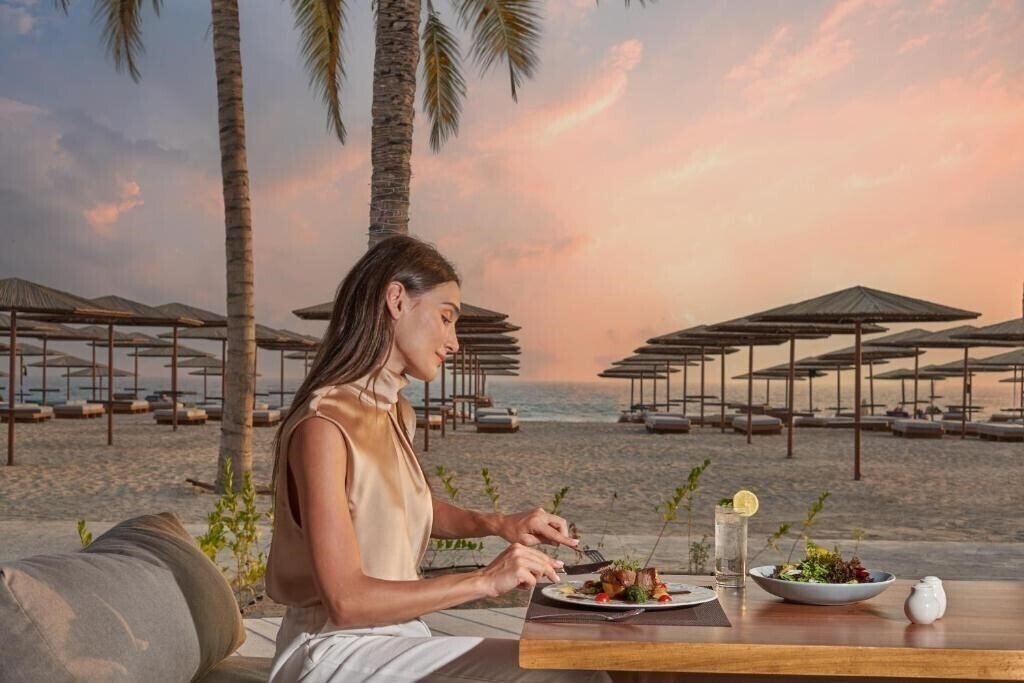 Фотография The Club By Fanar 5*