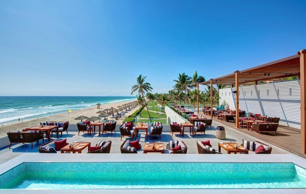 Апартаменты Crowne Plaza Resort Salalah 5*