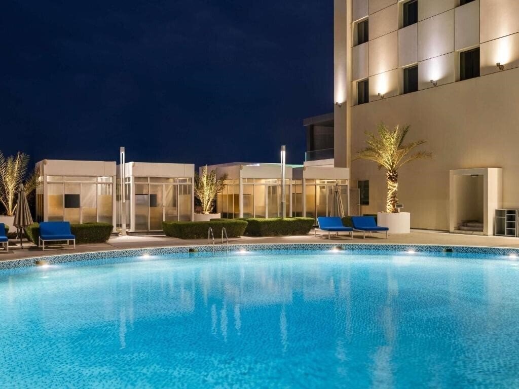 Территория Mercure Sohar 4*