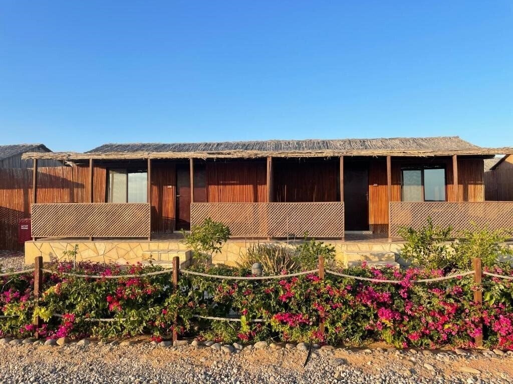 Апартаменти Turtle Beach Resort **** 4*