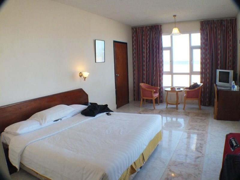 Фотография Ras Al Hadd Beach Hotel 2*