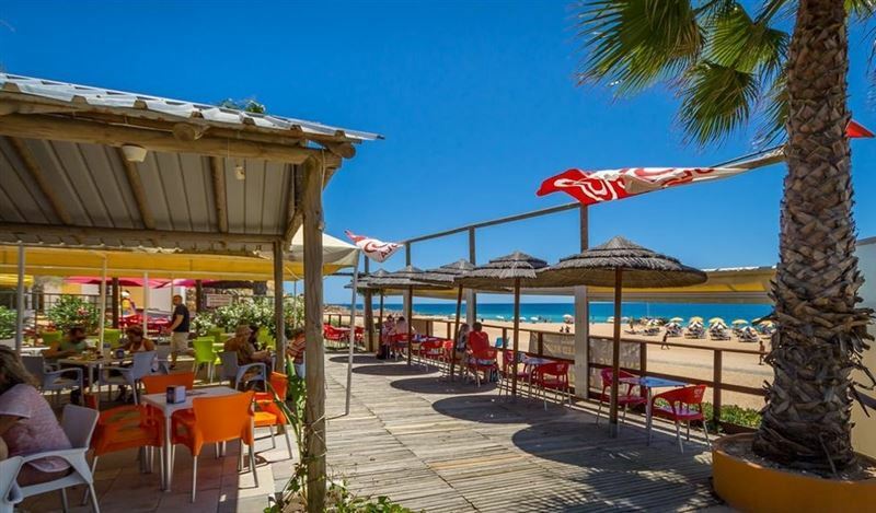 Территория Aparthotel Monica Isabel 3*