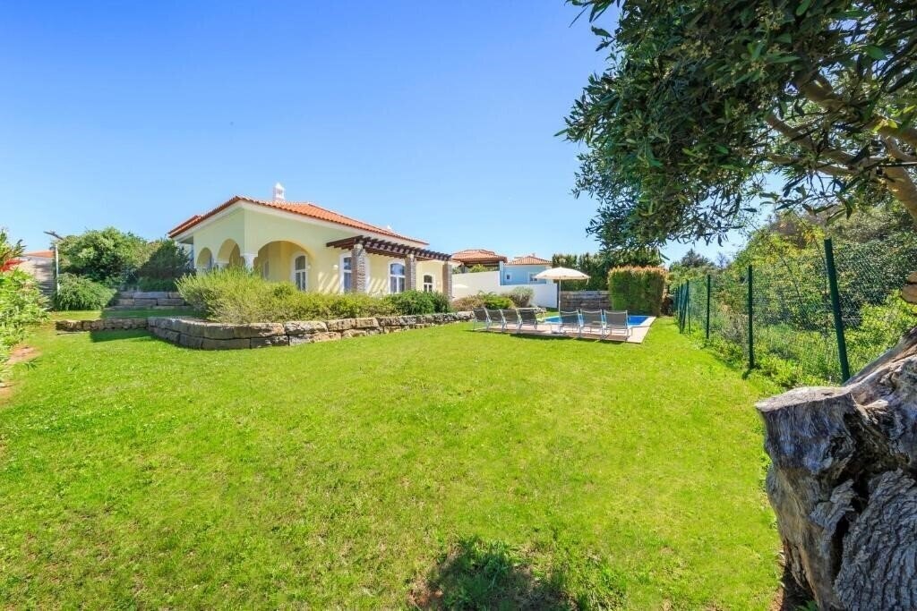 Апартаменты Eden Resort 4*