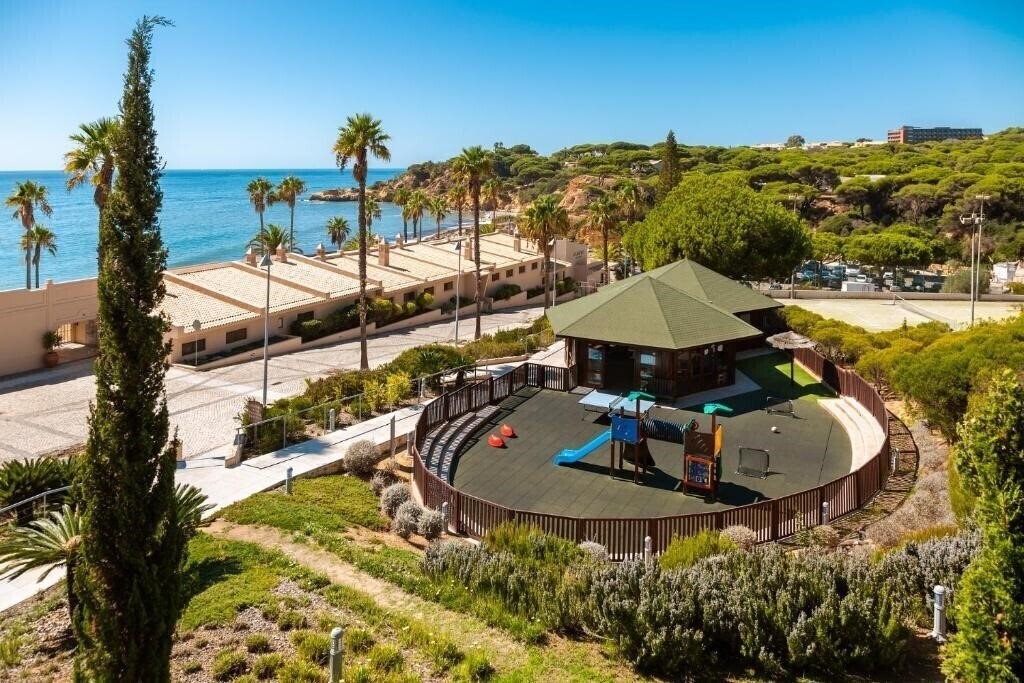 Територія Grande Real Santa Eulalia Resort & Hotel SPA 5*