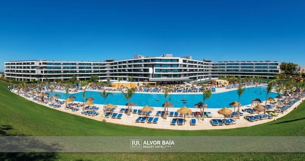 Готель Alvor Baia 4*