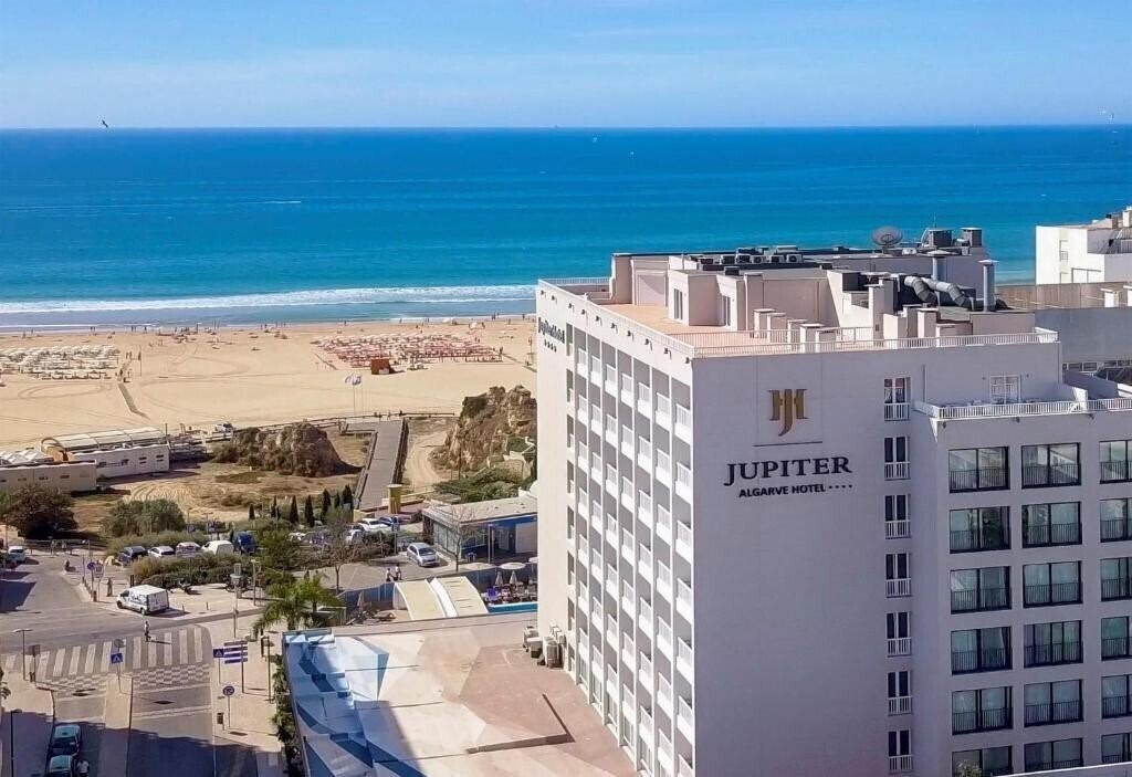 Отель Jupiter 4*