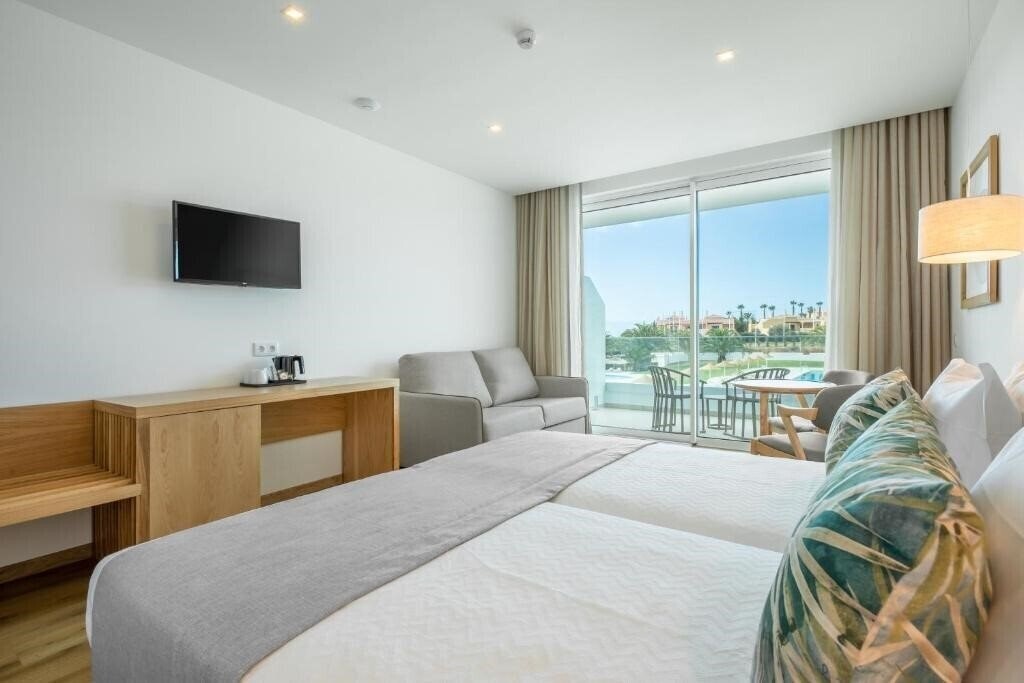 Фото Ancora Park 3*